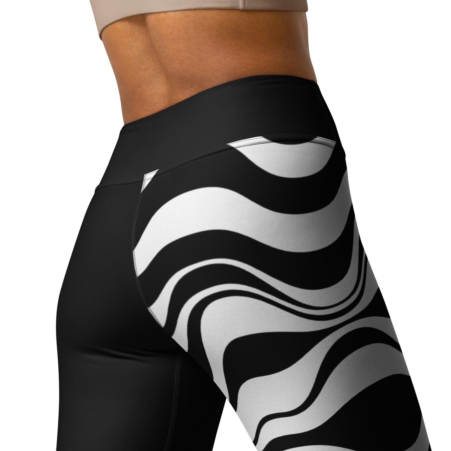 Yoga leggings - ENERGY WAVES black - Wavy stripe print