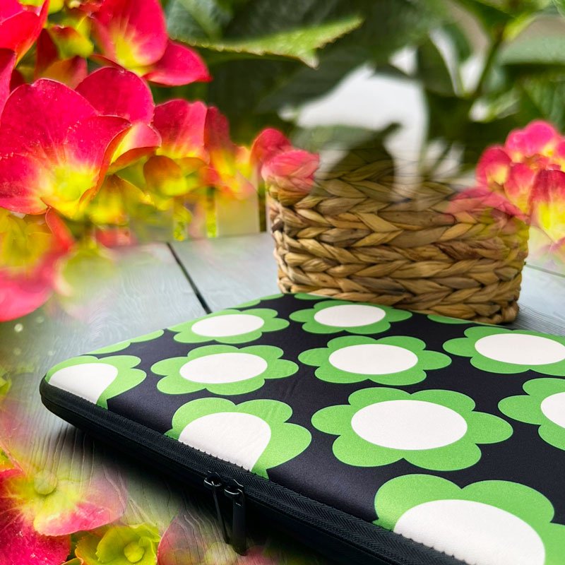 LAPTOP SLEEVES - SHALMIAK