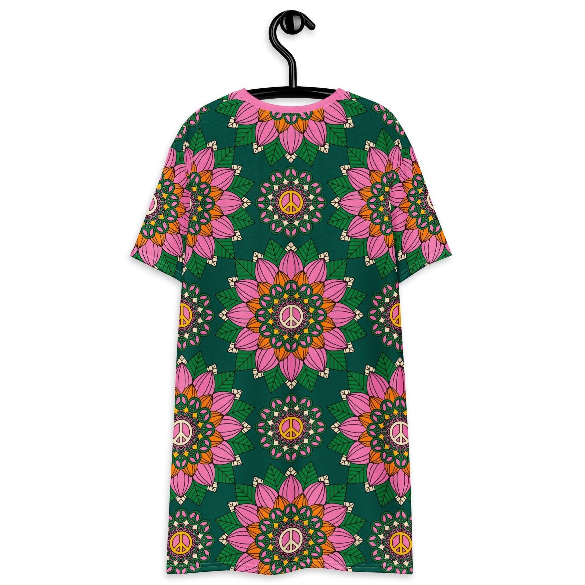 BLOOM WITH PEACE pink green - T-Shirt Dress | SHALMIAK