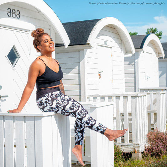 DOG BREED LEGGINGS with pockets - CHIHUAHUA - HERTTAHOUND | SHALMIAK
