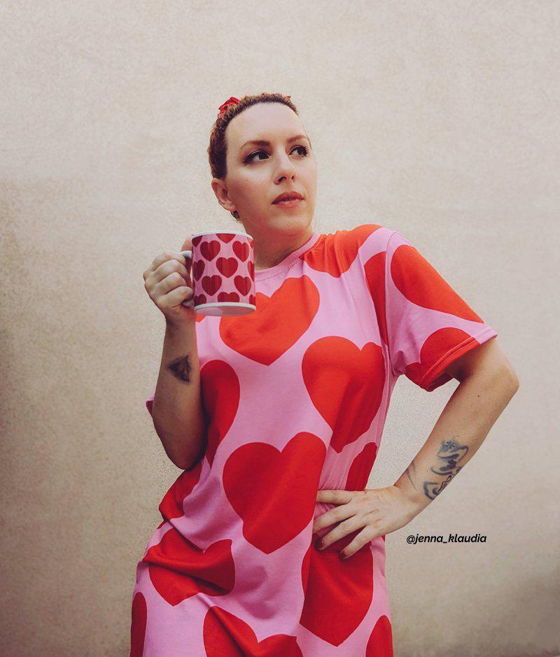 ELLIE LOVE red - Mug | SHALMIAK