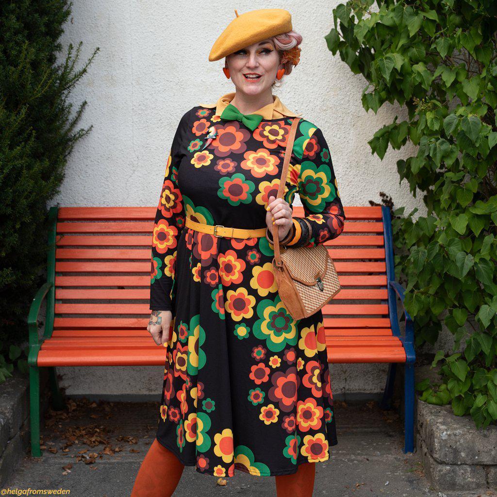 FLORA FOREVER retro - Midi Dress With Pockets | SHALMIAK