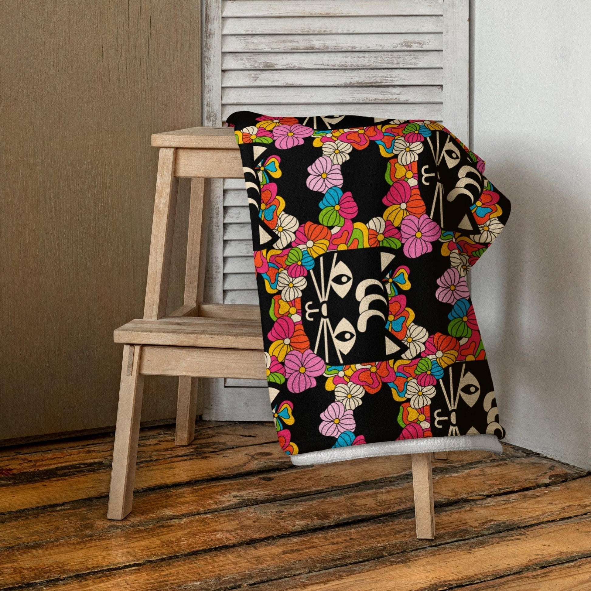 MAGICAT black - Towel | SHALMIAK