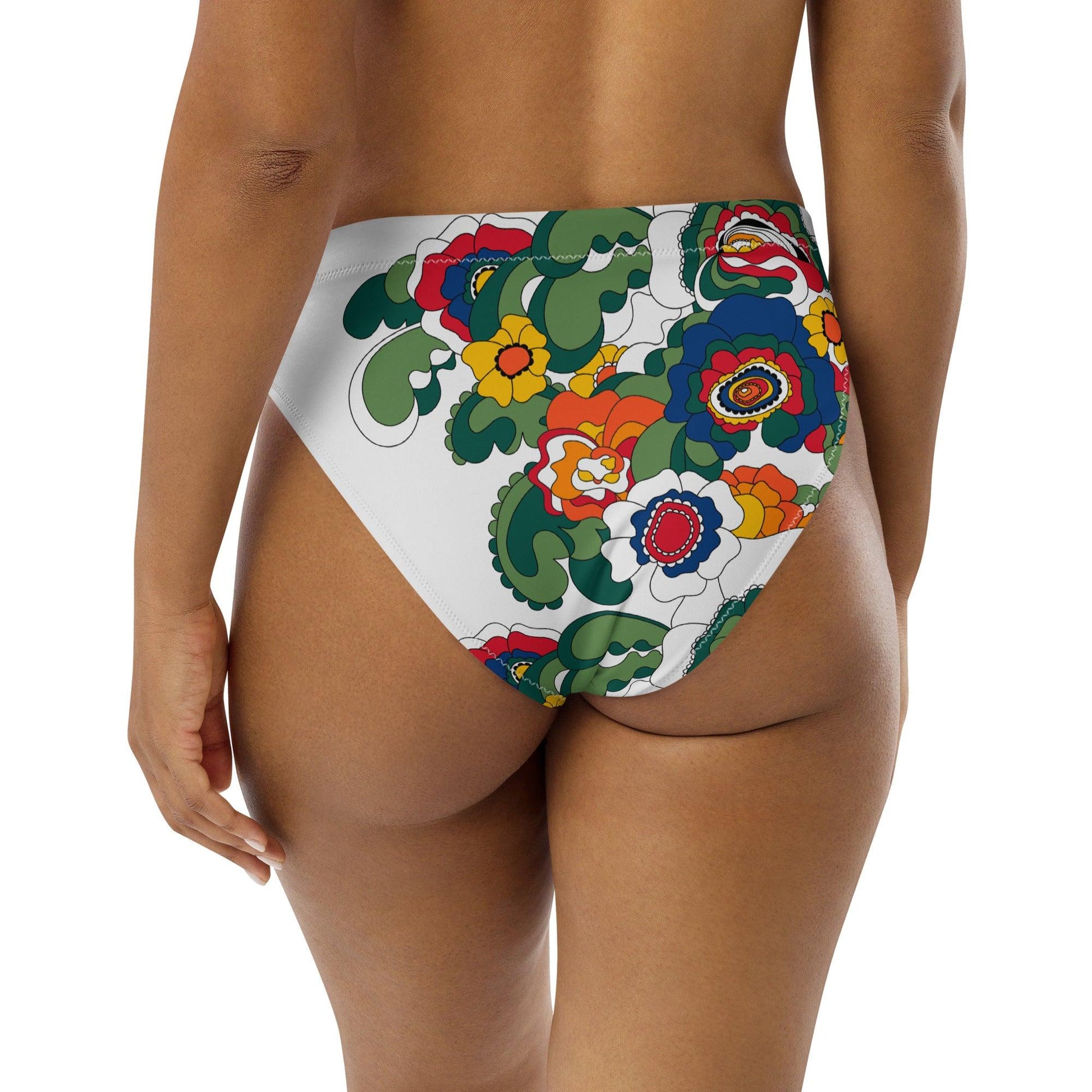 Bikini Bottom - GROOVY KURBITS white | SHALMIAK