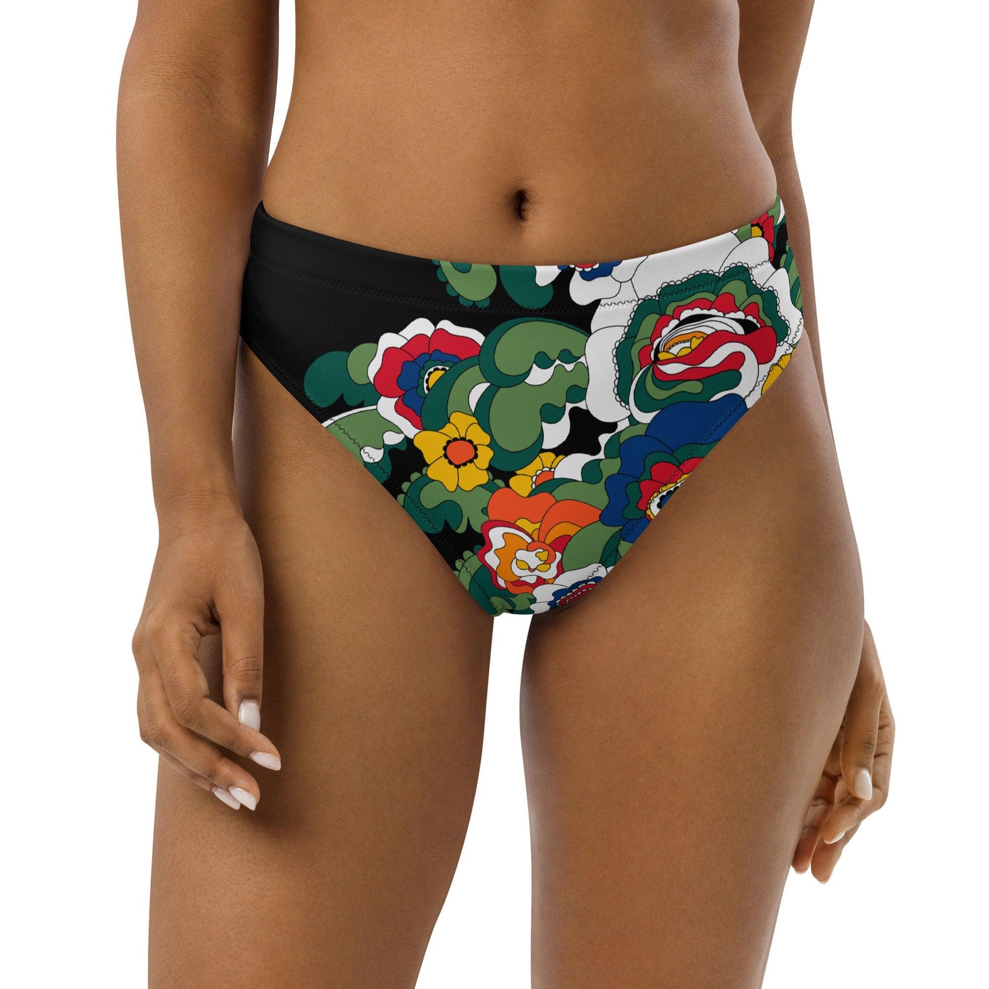 Bikini Bottom - GROOVY KURBITS black | SHALMIAK