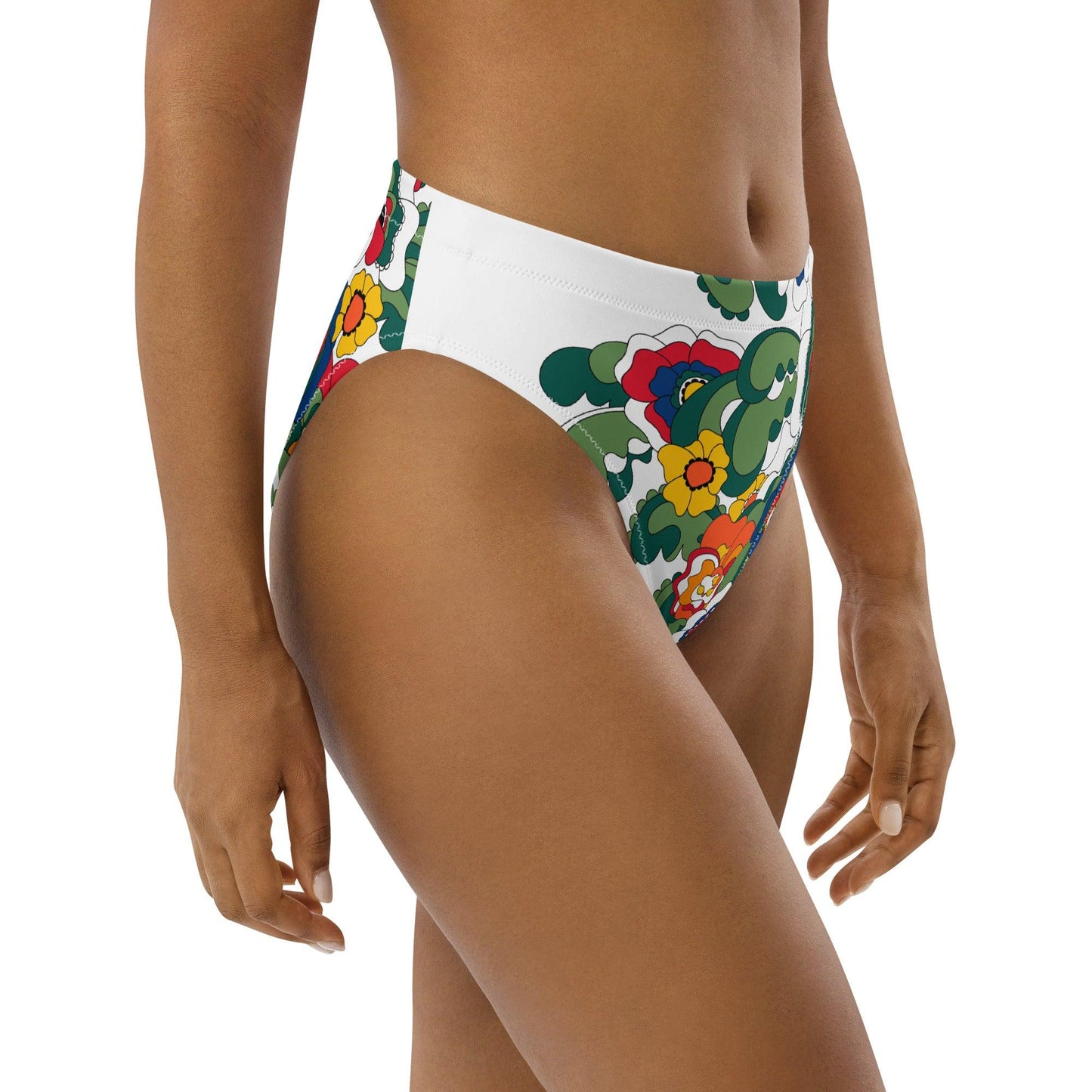 Bikini Bottom - GROOVY KURBITS white | SHALMIAK