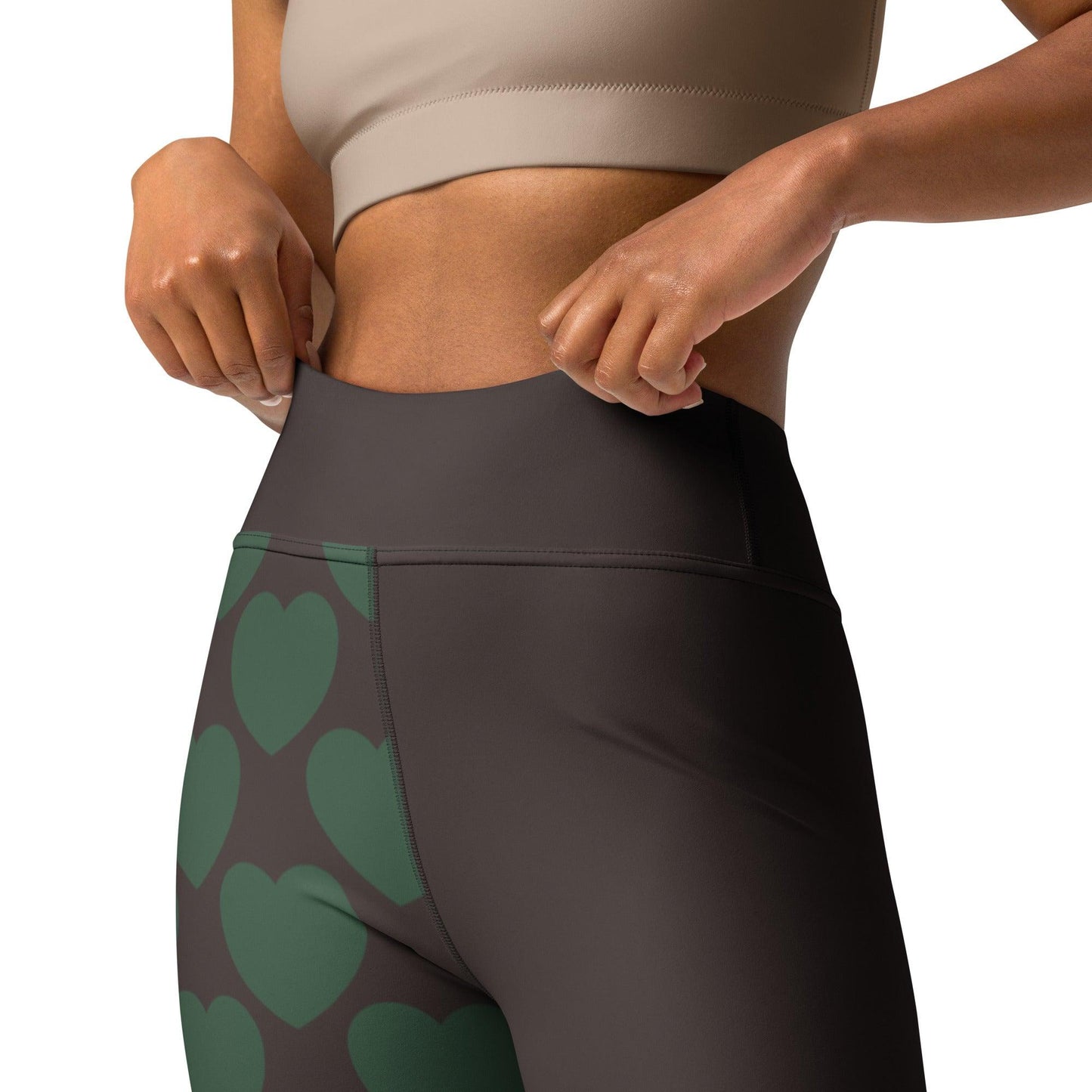 Yoga leggings - ELLIE LOVE forest - Bold heart print