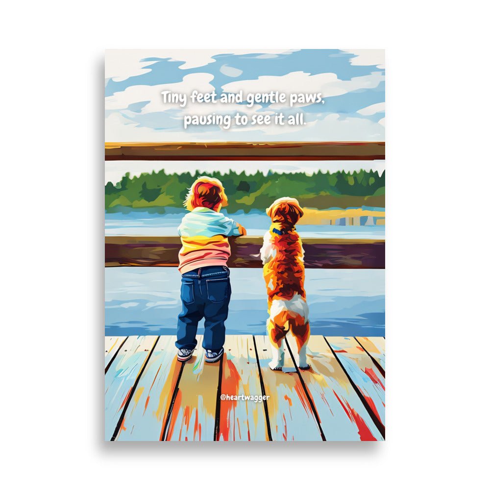 Poster - Tiny feet and gentle paws, pausing to see it all 50×70 cm