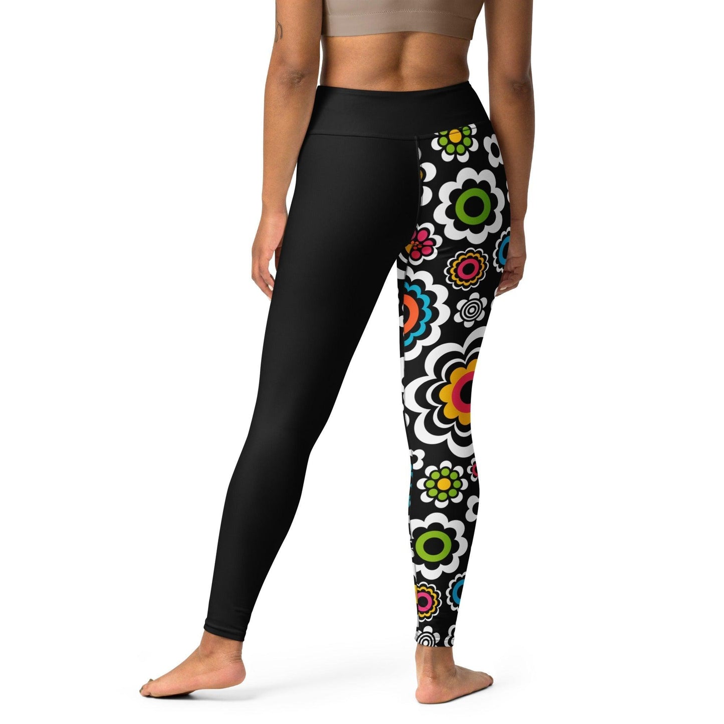 Yoga leggings - SUGAR BLOOM - Playful candy flowers print