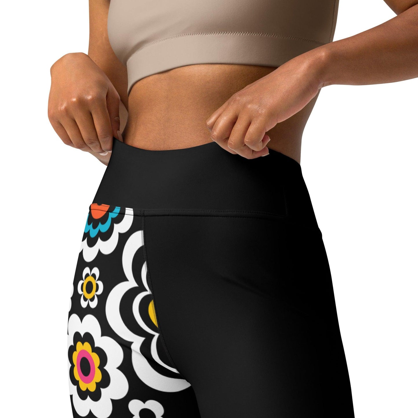 Yoga leggings - SUGAR BLOOM - Playful candy flowers print